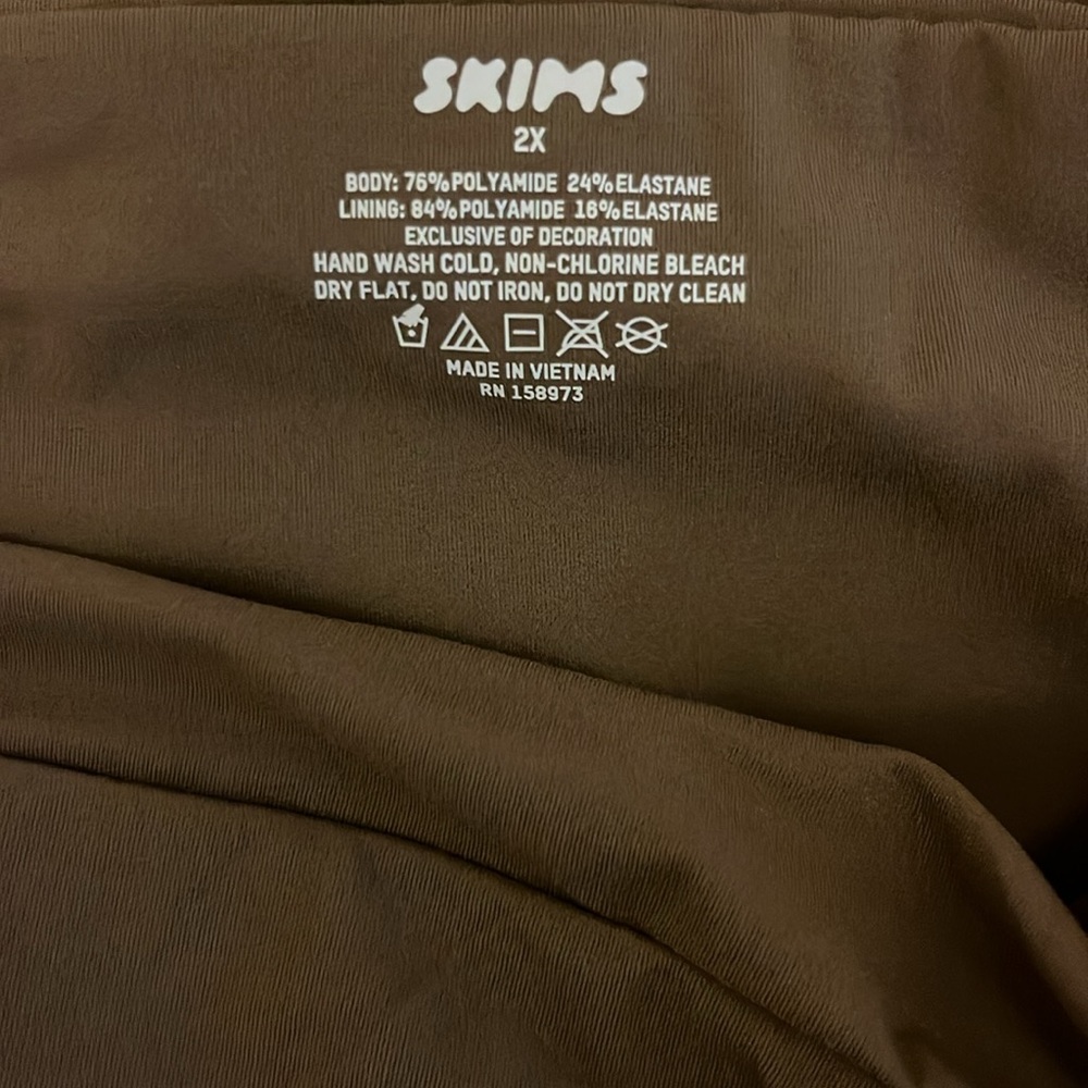 NWT Skims Bandeau Bra new oxide - Picture 6 of 6